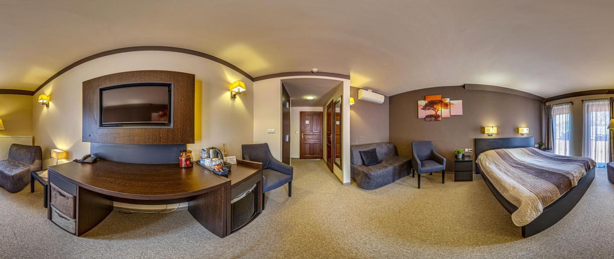 Napraforgo Wellness Haz Es Panzio Bed & Breakfast Pecs Exterior photo